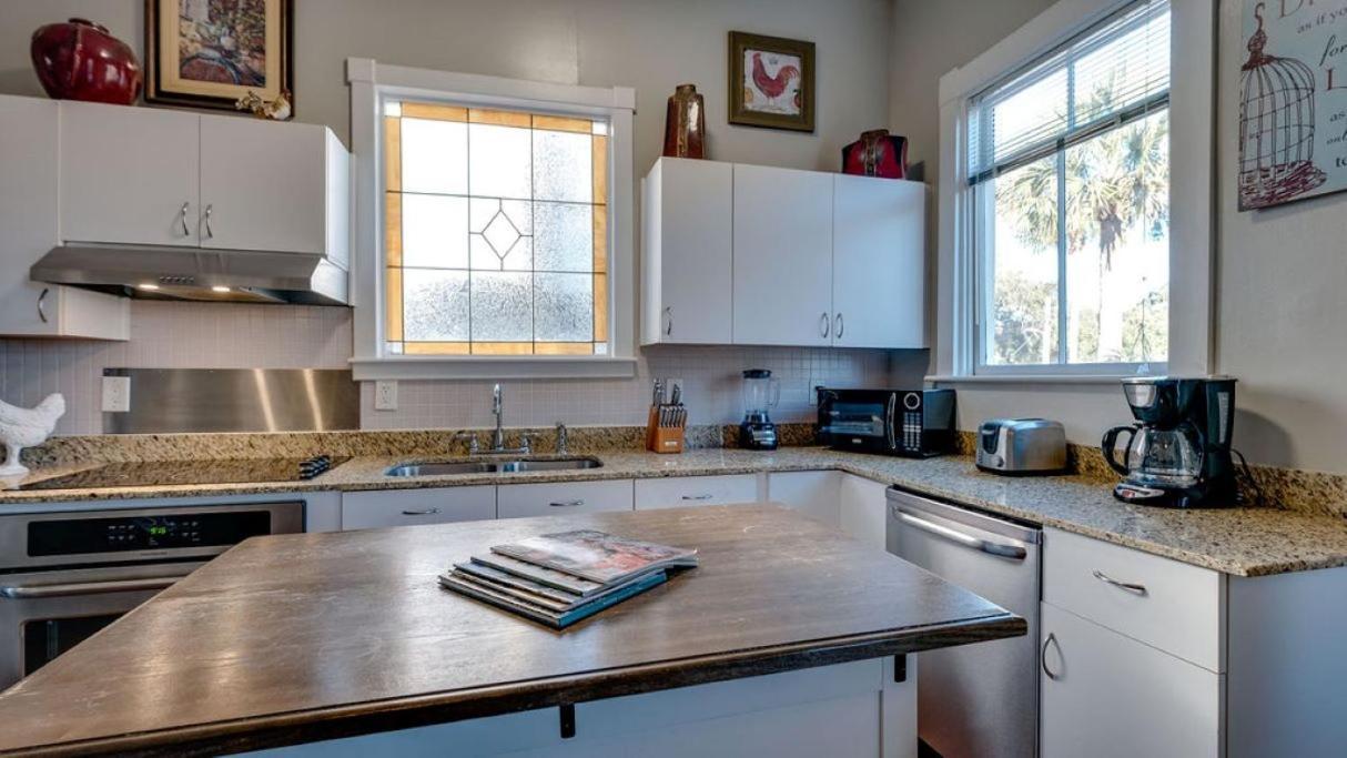 Huge 5 Bed, 5 Bath In Historic Downtown Σαβάνα Εξωτερικό φωτογραφία